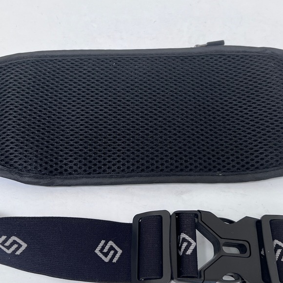 Sporteer Kinetic K1 Running Belt Phone Holder with Touchscreen - Picture 8 of 10